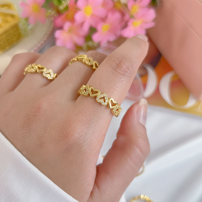 Anillo corazones brillantes REF 1.018