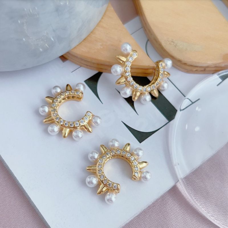 Earcuff Detalles Perlita REF 1.212